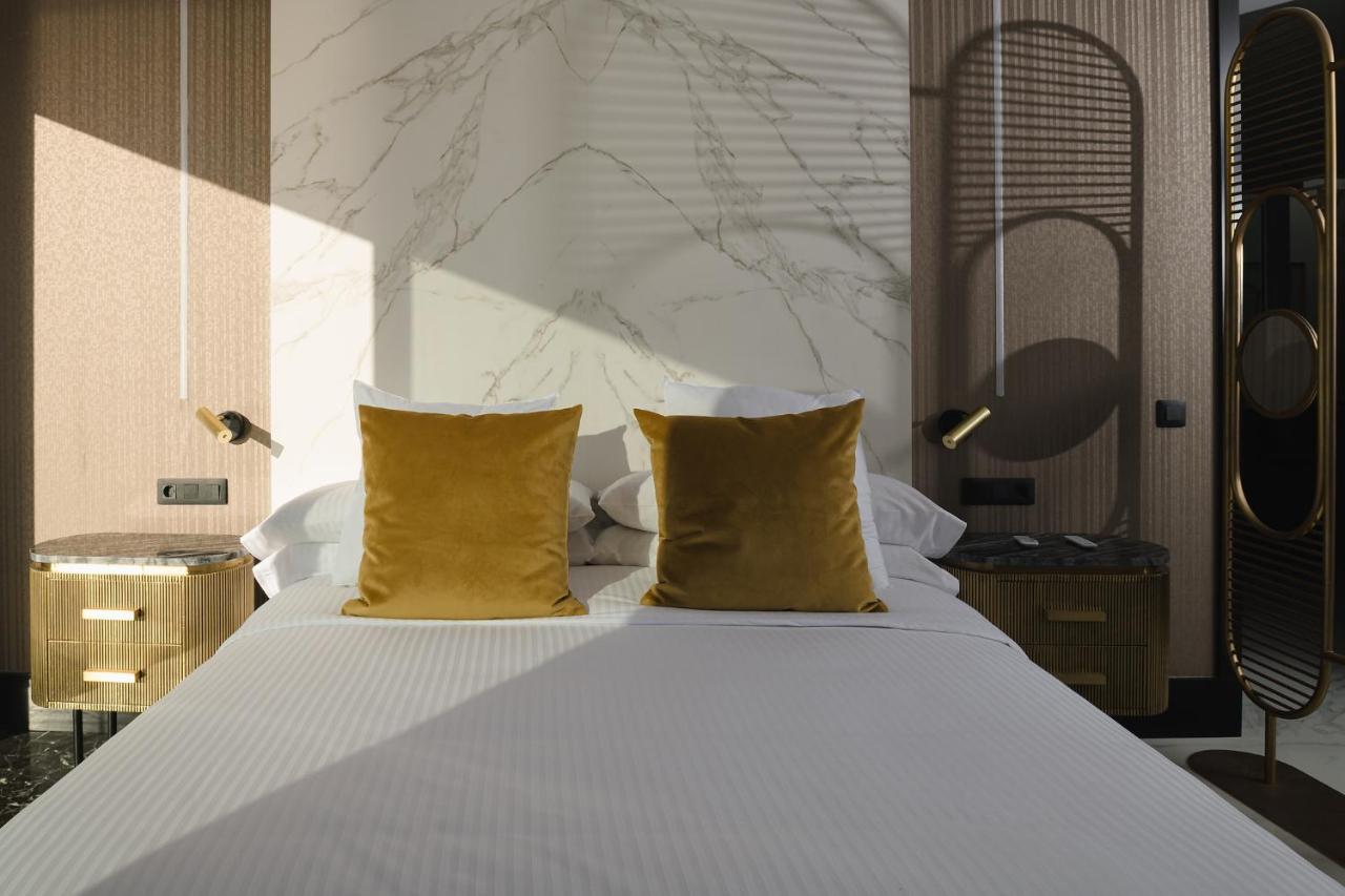 Blue Marina Suites - Boutique Apartments Arrecife  Buitenkant foto
