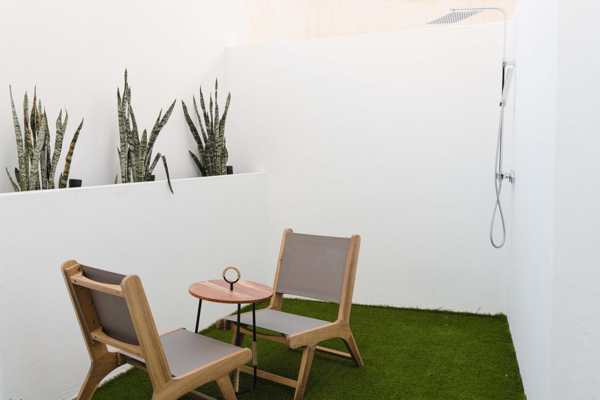 Blue Marina Suites - Boutique Apartments Arrecife  Buitenkant foto