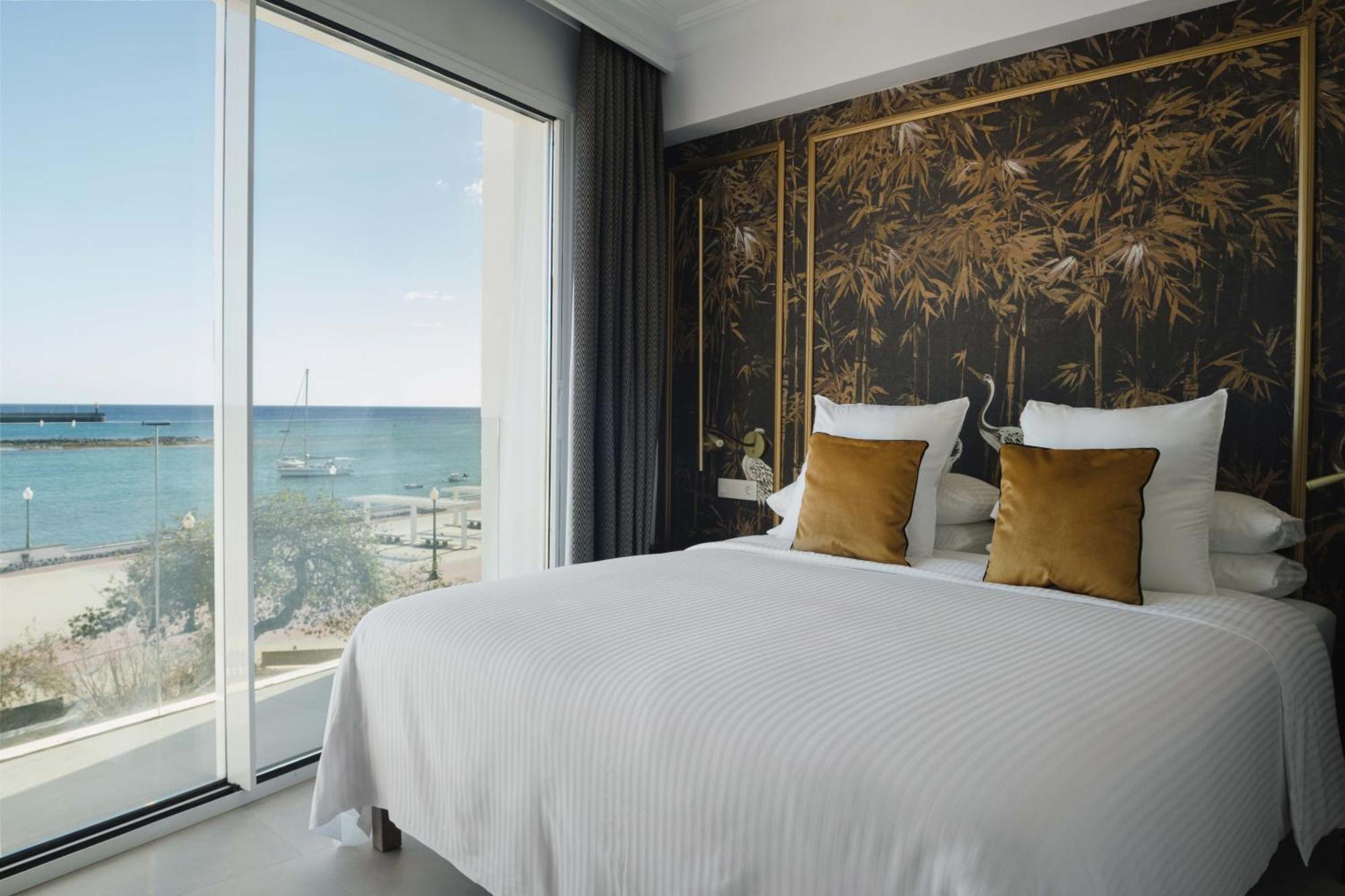 Blue Marina Suites - Boutique Apartments Arrecife  Buitenkant foto